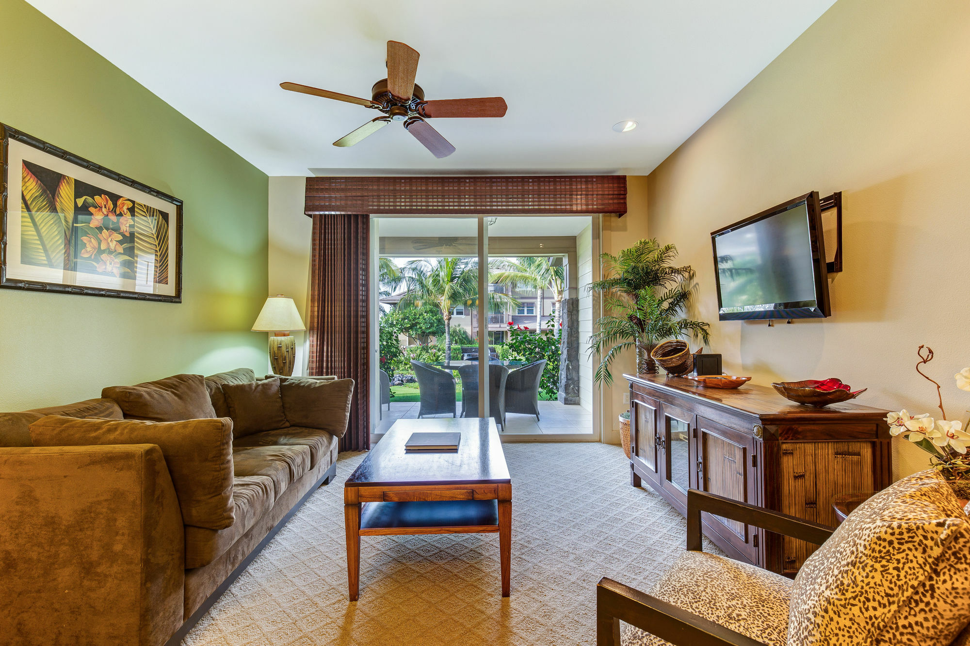Resort Castle Hali'i Kai At